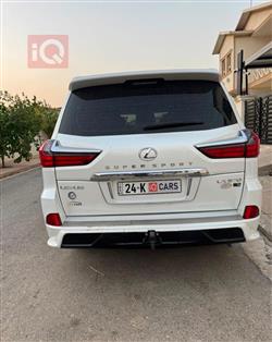 Lexus LX